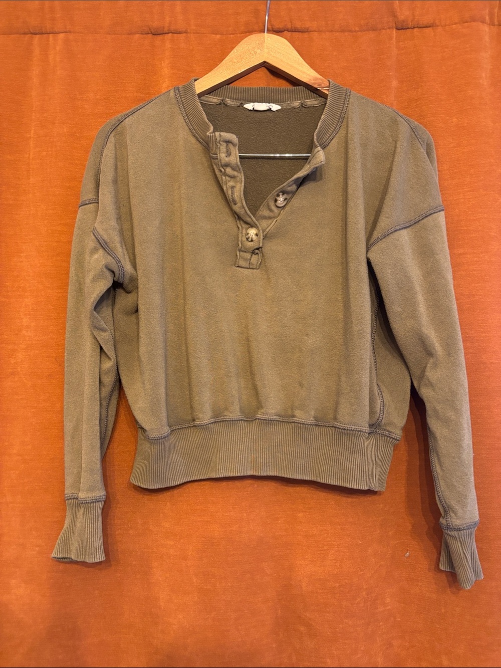 American Eagle Outfitters Olive Green Henley Pullover Sweater